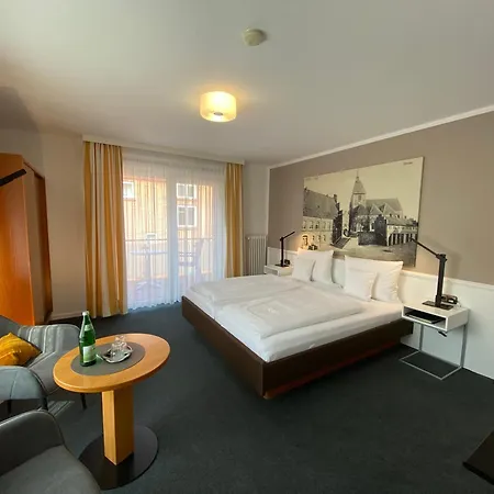 Haus Luisenhof بيت ضيافة Mölln